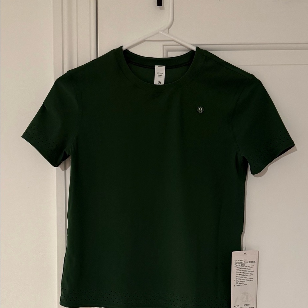 lululemon athletica Short Sleeve Tee in Dark Green